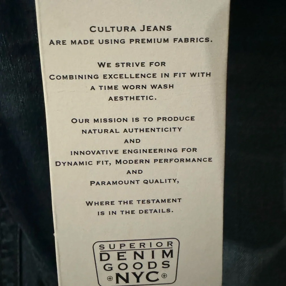 NWT:Men Cultura straight fit jeans, Size 38, Y2K Flair, Vintage wash, & Retro - Picture 6 of 15